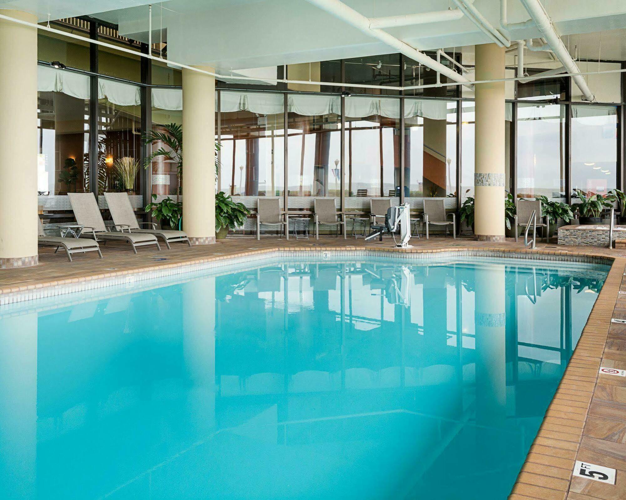 Coastal Hotel & Suites Virginia Beach - Oceanfront Exterior foto